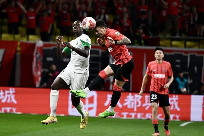 辽宁队斩获主场胜利，迈向胜利之路(辽宁队斩获主场胜利,迈向胜利之路是哪一年)